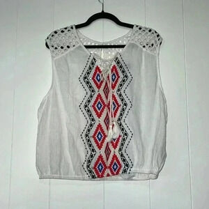 Arc & Co Woman’s Summer Top F6